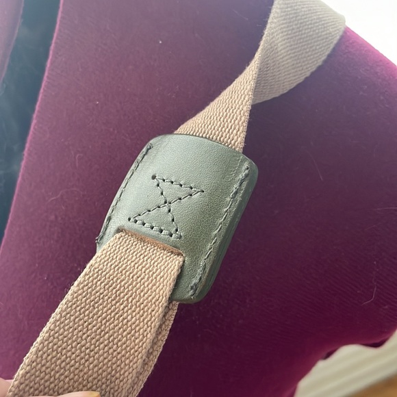 Brooks olive green leather bike seat handbag. - Picture 11 of 12